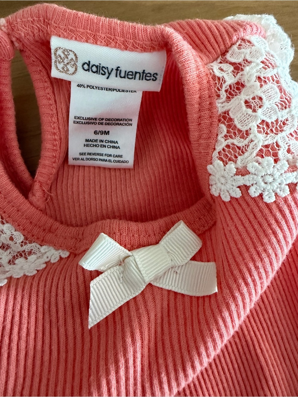 Daisy Fuentes Coral Top and Floral Footed Pants Set with Headband Size 6-9M - Picture 6 of 7